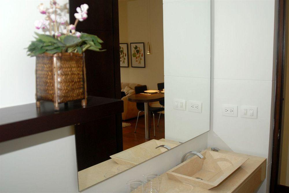 Nico Apartasuites Bogota Bagian luar foto